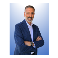 Alberto Manfredi Headshot